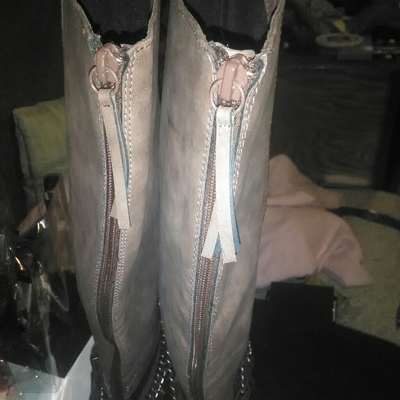 Ladies suade boots 10 medium - Picture 4 of 7
